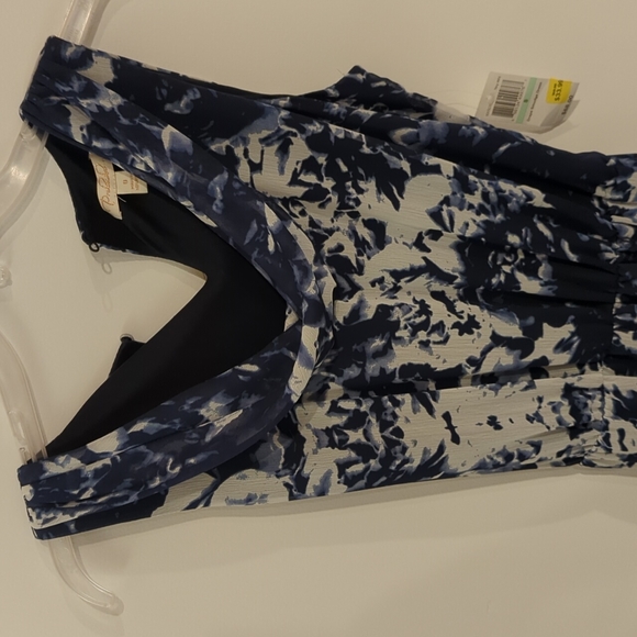 Prelude Maxi Dress - Picture 2 of 4